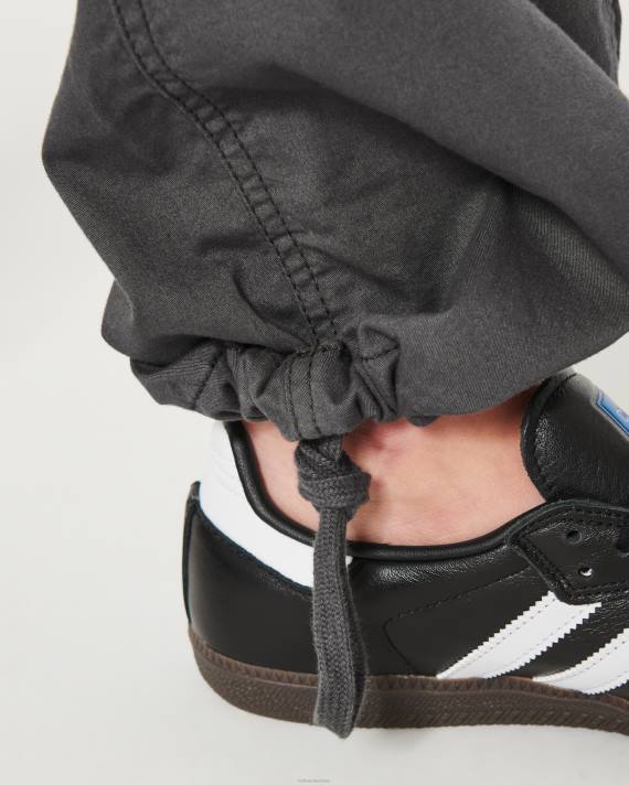 Hollister Kvinder faldskærmsbukser med justerbar højde 2H8Z680 bunde mørkegrå