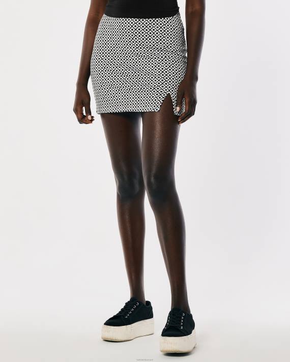 Hollister Kvinder mini-nederdel med ultrahøjt talje 2H8Z770 bunde sort mønster