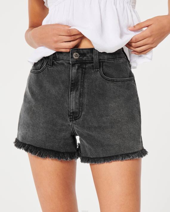 Hollister Kvinder ultra højtaljede falmede sorte denim mom-shorts 2H8Z583 bunde sort flosset kant